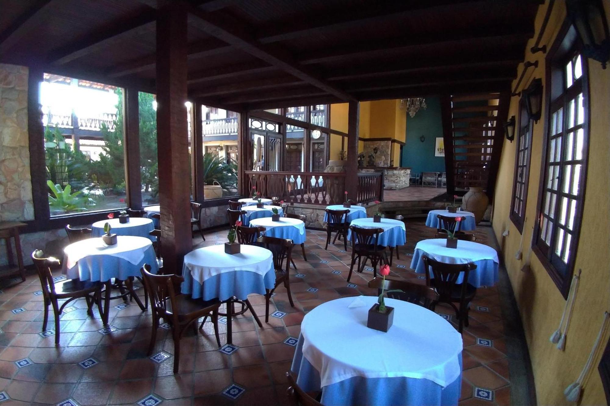 Oyo Hotel La Dolce Vita, Рио дас Острас Екстериор снимка